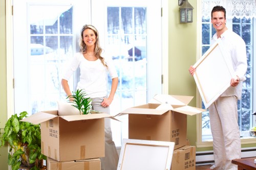 Packing and loading help for student moves in Abbeywood
