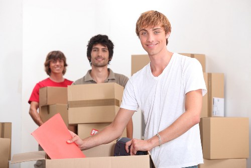 Local movers handling access and loading near Abbeywood properties